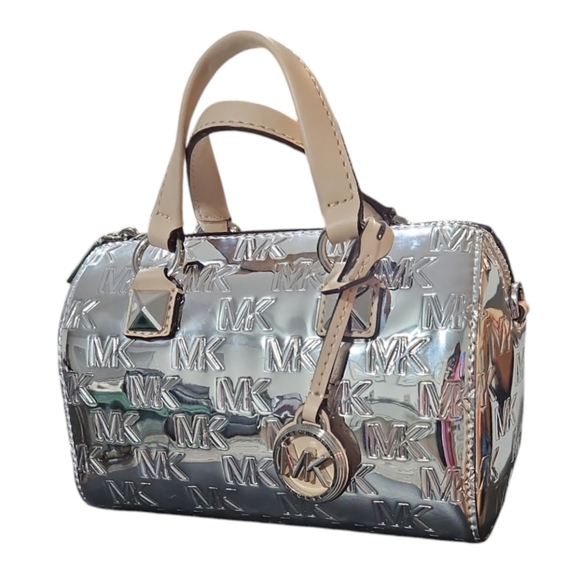 NWT MICHAEL Michael Kors Bag Crossbody Small Logo Embossed Patent Duffel - Picture 5 of 6